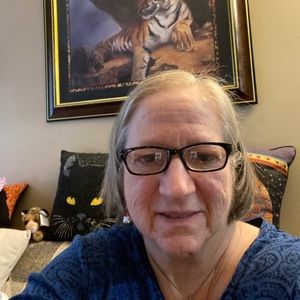 Meet your Posher, Rosalyn